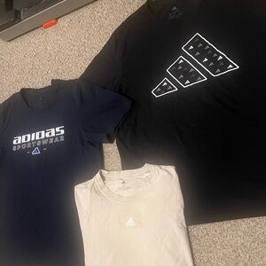 Adidas t shirt bundle /lot size medium great condition